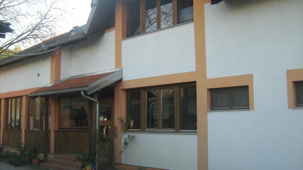 Farm Stay Lackovic Bilje Ngoại thất bức ảnh