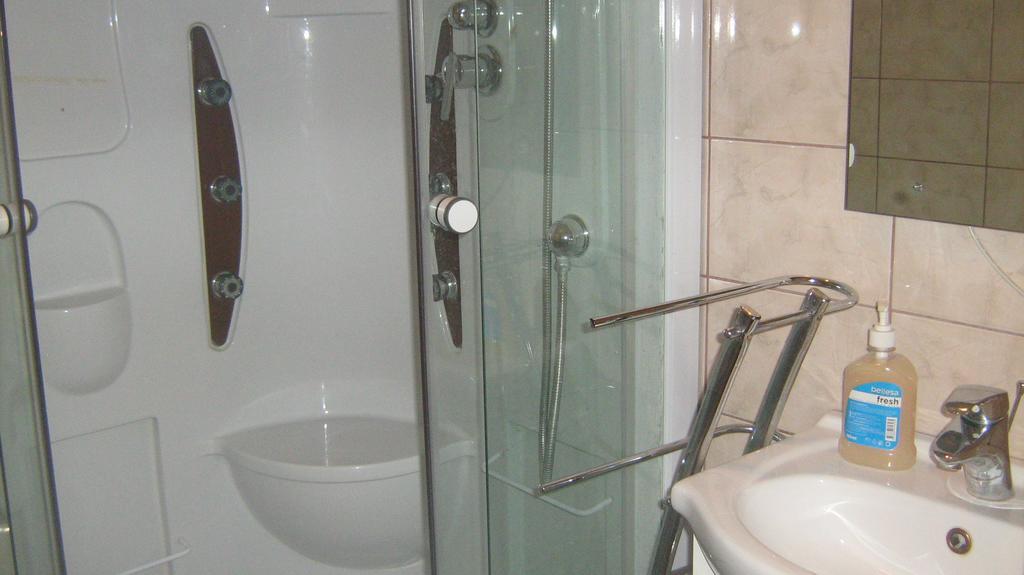 Farm Stay Lackovic Bilje Phòng bức ảnh